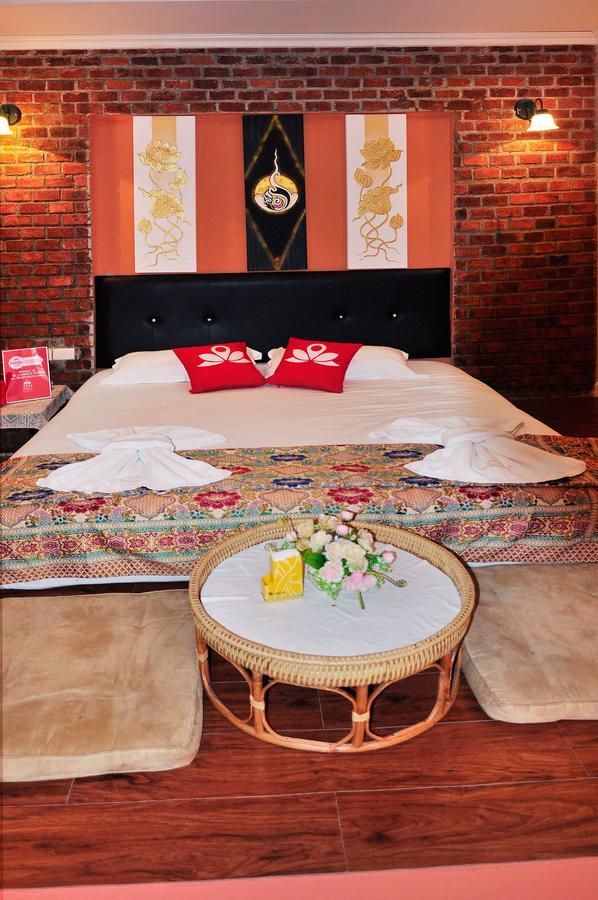 Zen Rooms Ladprao Soi 71 Bangkok Esterno foto