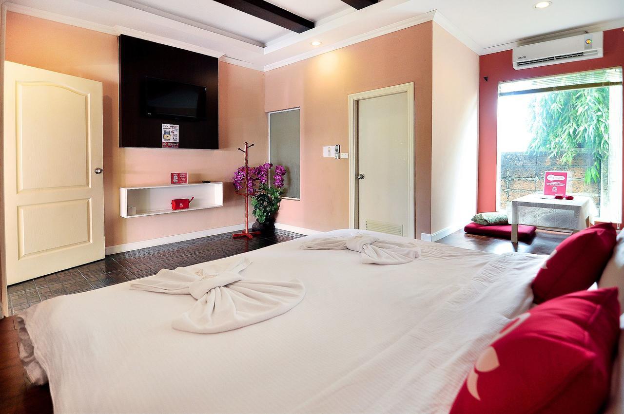 Zen Rooms Ladprao Soi 71 Bangkok Esterno foto