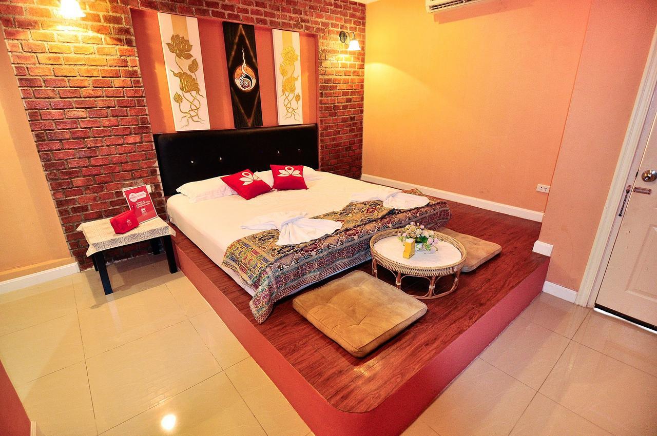 Zen Rooms Ladprao Soi 71 Bangkok Esterno foto